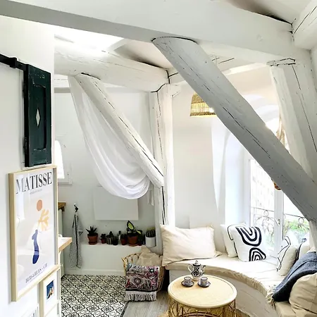 Dans Le Centre Historique Avec Wifi Et Tv *